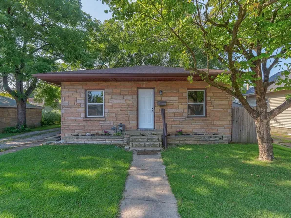 939 E Parkland Ave, Evansville, IN 47711