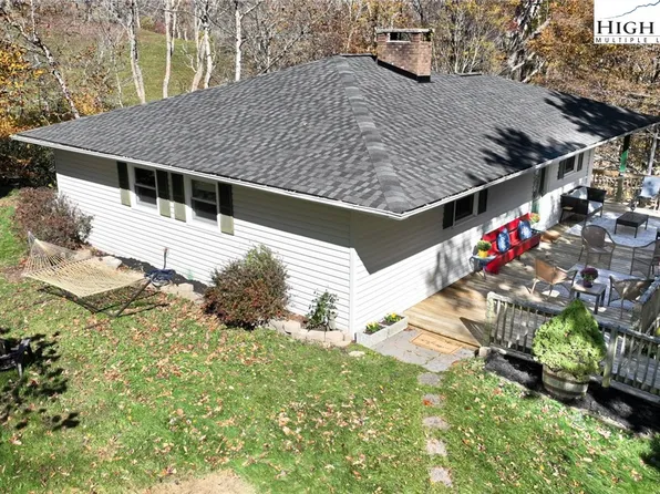 296 Sumpter Cabin Creek Road, Blowing Rock, NC 28607