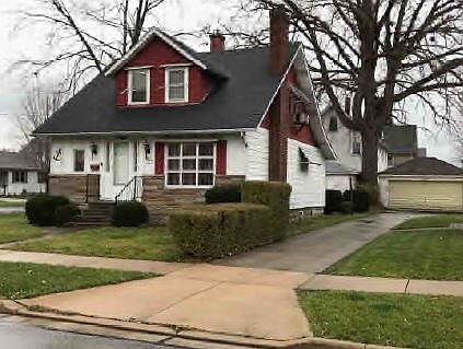 5th image of 524 Plum St