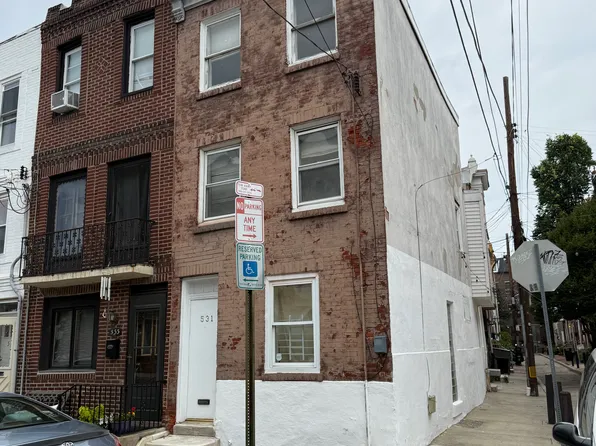 531 Carpenter St, Philadelphia, PA 19147