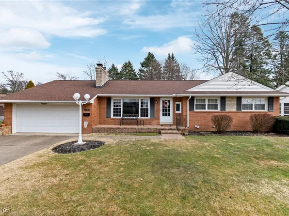 1636 Dexter Rd NE, Massillon, OH 44646
