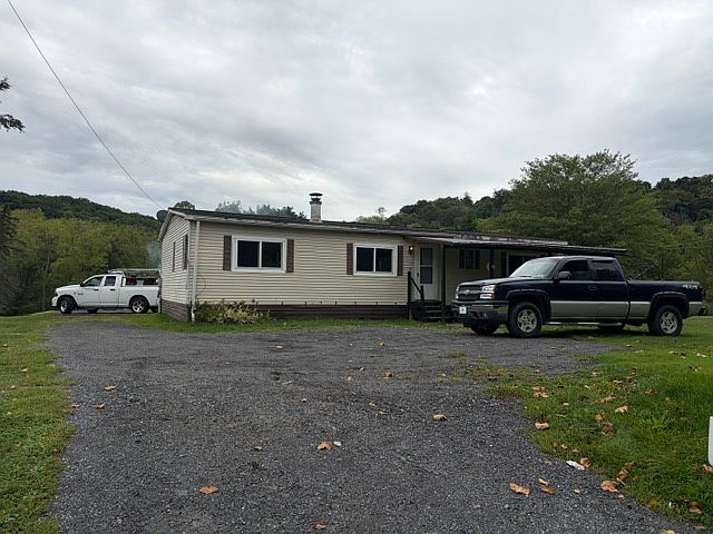 1st image of 683 Krumsville Rd