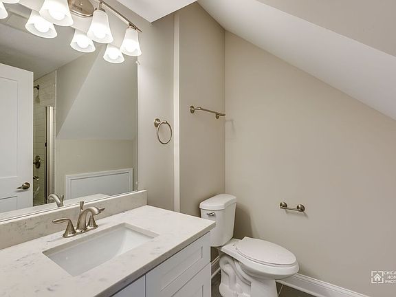 2nd image of 1845 W Superior St APT 1F