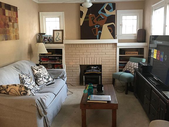 4th image of 5004 Euclid Ave