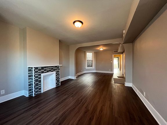 Living room / dining room