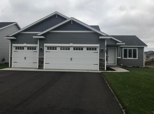 416 Bluebird Ct NW, Isanti, MN 55040