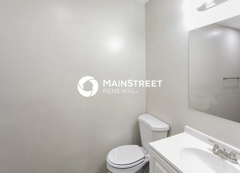 400 Holtz St — Photo 11