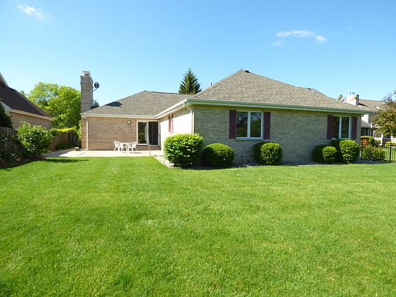 3rd image of 197 Wilcox Dr