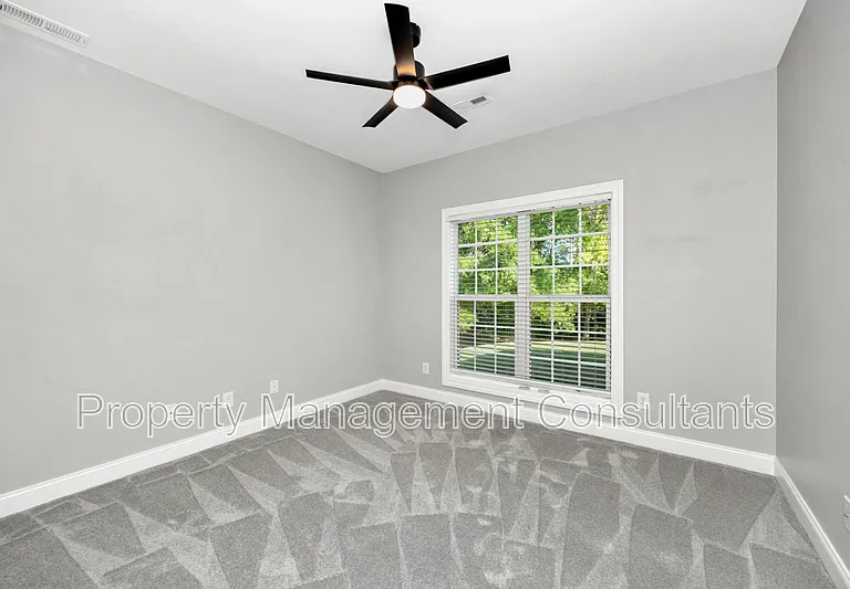 108 Blackwood Dr NW — Photo 29