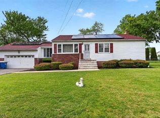 153 Ellen St, Franklin Twp., NJ 08873