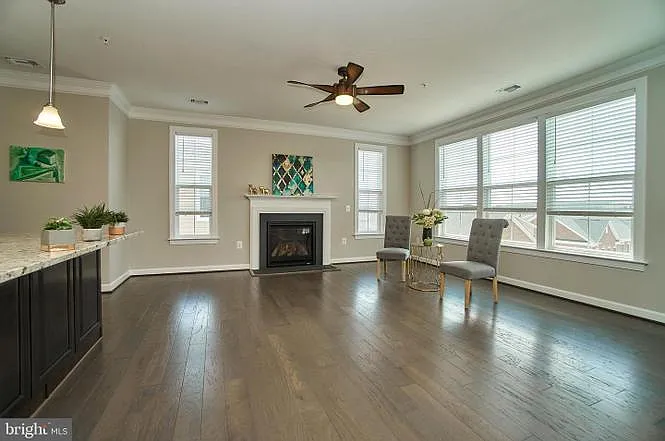 13724 Neil Armstrong Ave #508 — Photo 5