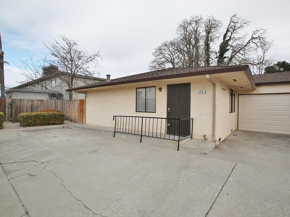1st image of 370 Smalley Ave #E