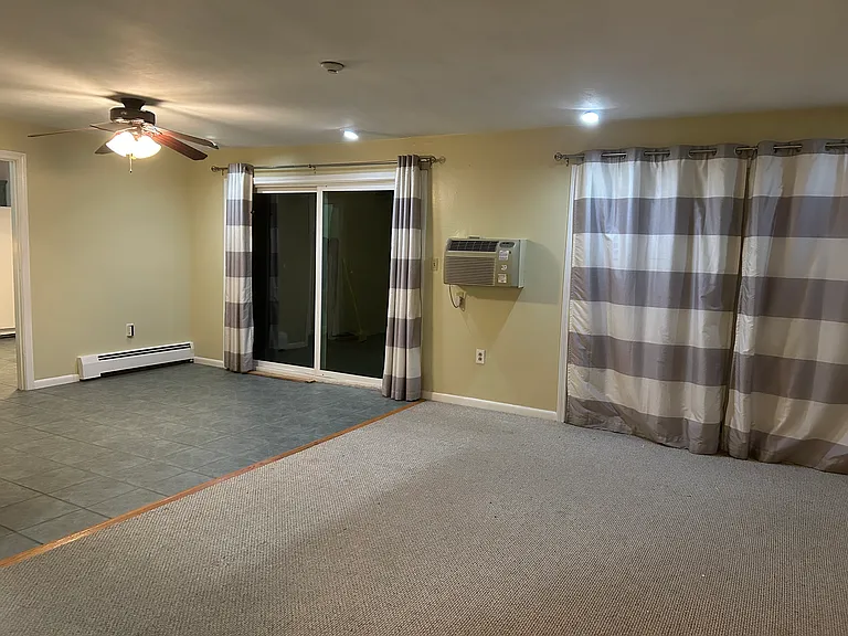 68 Fernview Ave #5 — Photo 1