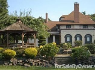 9 Villa Rd, Little Falls, NJ 07424