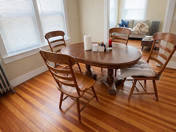 3rd image of 171 New York Ave #2