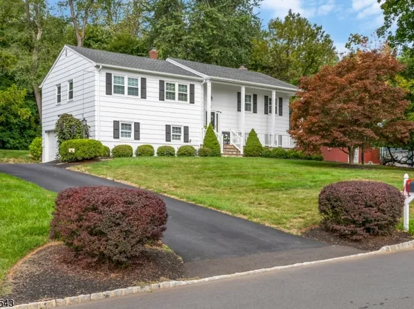 8 Beechwood Rd, Bernards Twp., NJ 07920