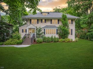 24 Tulip St, Summit, NJ 07901