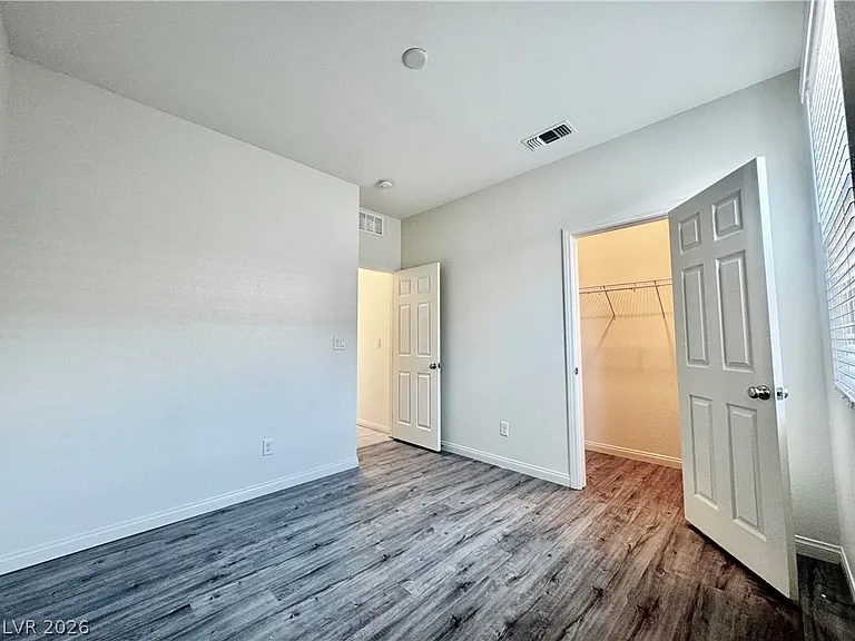 4258 Tarim St — Photo 12