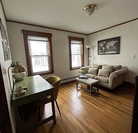 Bedroom 1 / Office