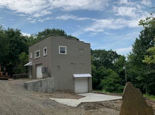 436 Vogel Dr, New Kensington, PA 15068