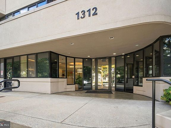 3rd image of 1312 Massachusetts Ave NW APT 802