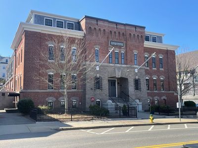 76 Court St APT 7, Plymouth, MA, 02360