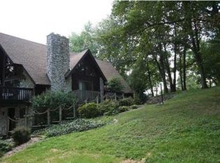 614 W Boonville New Harmony Rd, Evansville, IN 47725