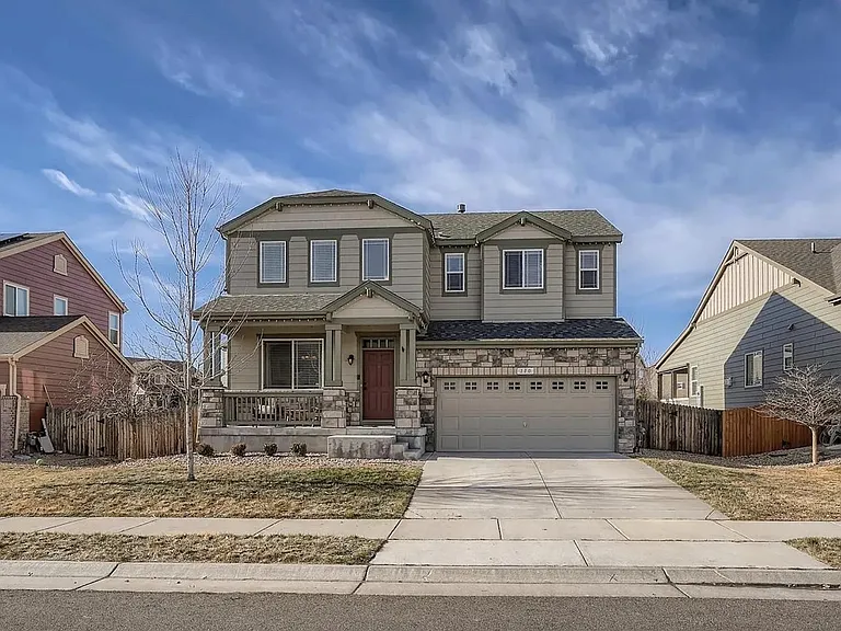 110 Stewart Way — Photo 2