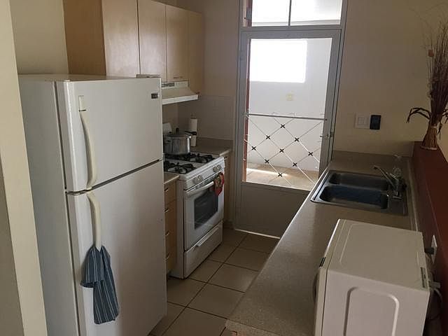 2nd image of 70 Calle Del Lago