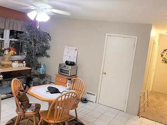 4th image of 1487 Walnut Street #2