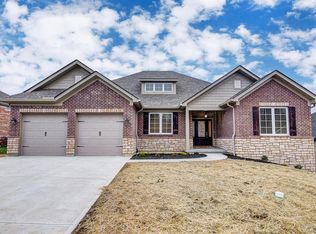 4137 Foxpoint Rdg, Cleves, OH 45002