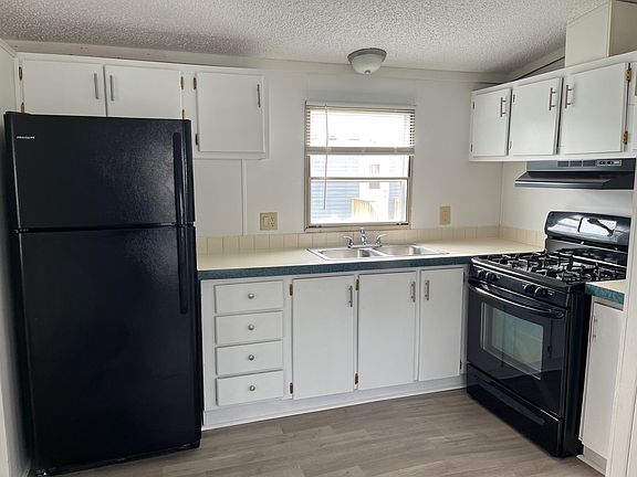 5th image of 1218 Janet Dr #344