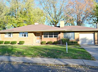 3308 N Parish Ave, Peoria, IL 61604