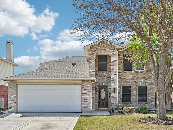 2nd image of 2304 Red Oak Dr