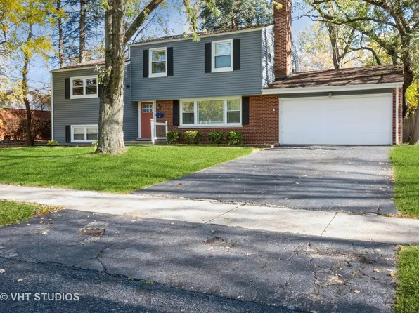 18327 Aberdeen St, Homewood, IL 60430