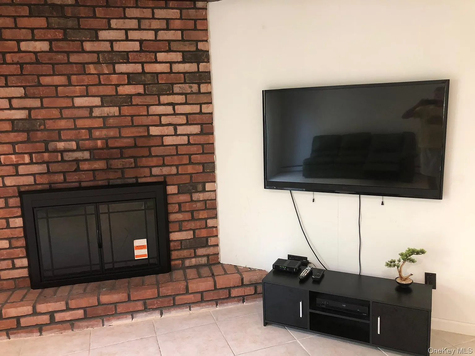1 bed, 1.0 bath, 600 sqft, $2,450 — Photo 2