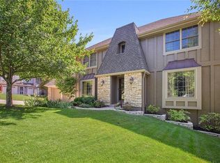 4801 Summit Cir, Shawnee, KS 66216