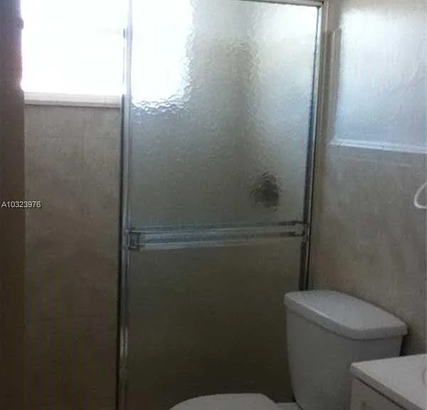 549 Meridian Ave #10 — Photo 6