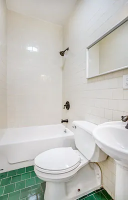 Rented by New Holland Residences | media 3