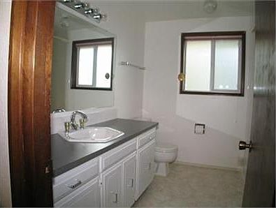 5th image of 5230 Windemere Dr SE