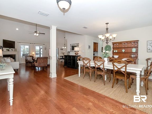 5th image of 7404 James St