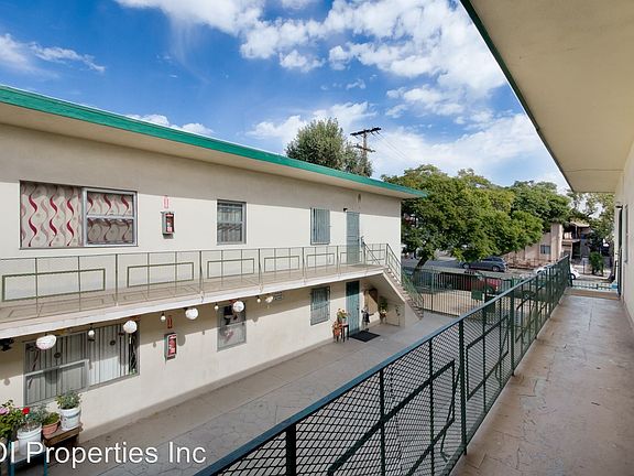 4th image of 2619-2631 S Brighton Ave #14