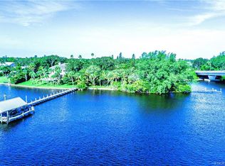 665 SE Saint Lucie Blvd, Stuart, FL 34996
