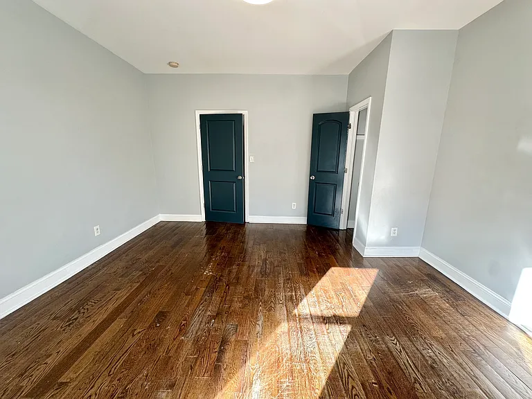 8 William St #1L — Photo 7