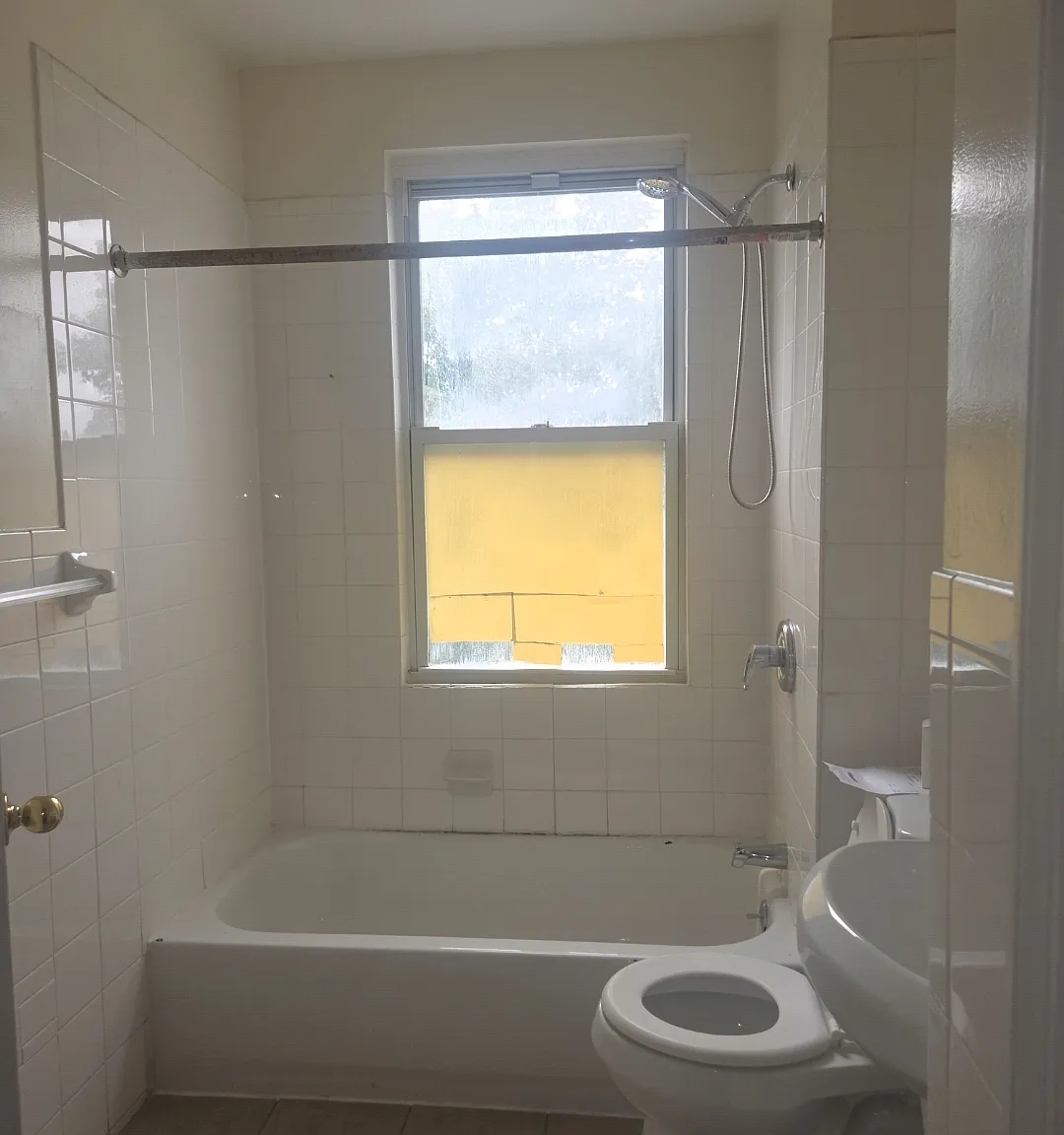 2 bed, $2,600 — Photo 4