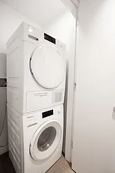 Rented by RELO REDAC INC.