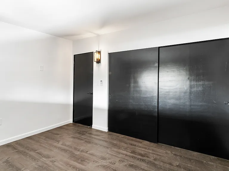 5610 Mariposa Ave — Photo 16