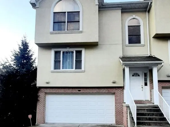 287 Palisades Dr, Morgantown, WV 26508