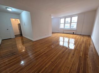 5115 Van Kleeck St APT 3A, Elmhurst, NY 11373