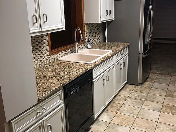 3rd image of 106 Biltmore Dr